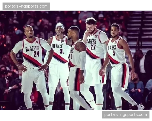 开拓者快船同取42胜40负 开拓者凭交锋优势排名第八